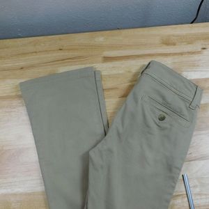 American eagle khaki pants size 00